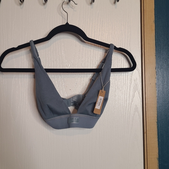 353 📚✏️NWT skims Gray Ribbed Bralette - Picture 1 of 4